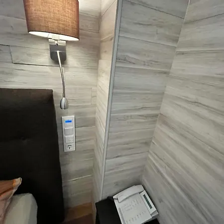 Hotel Garni Forum Mit Klima Hamelin